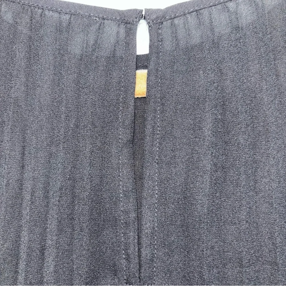 Express Black Accordion Pleat Blouse Top Large - Picture 7 of 8